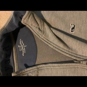 Vineyard Vines 1/4 zip size Large